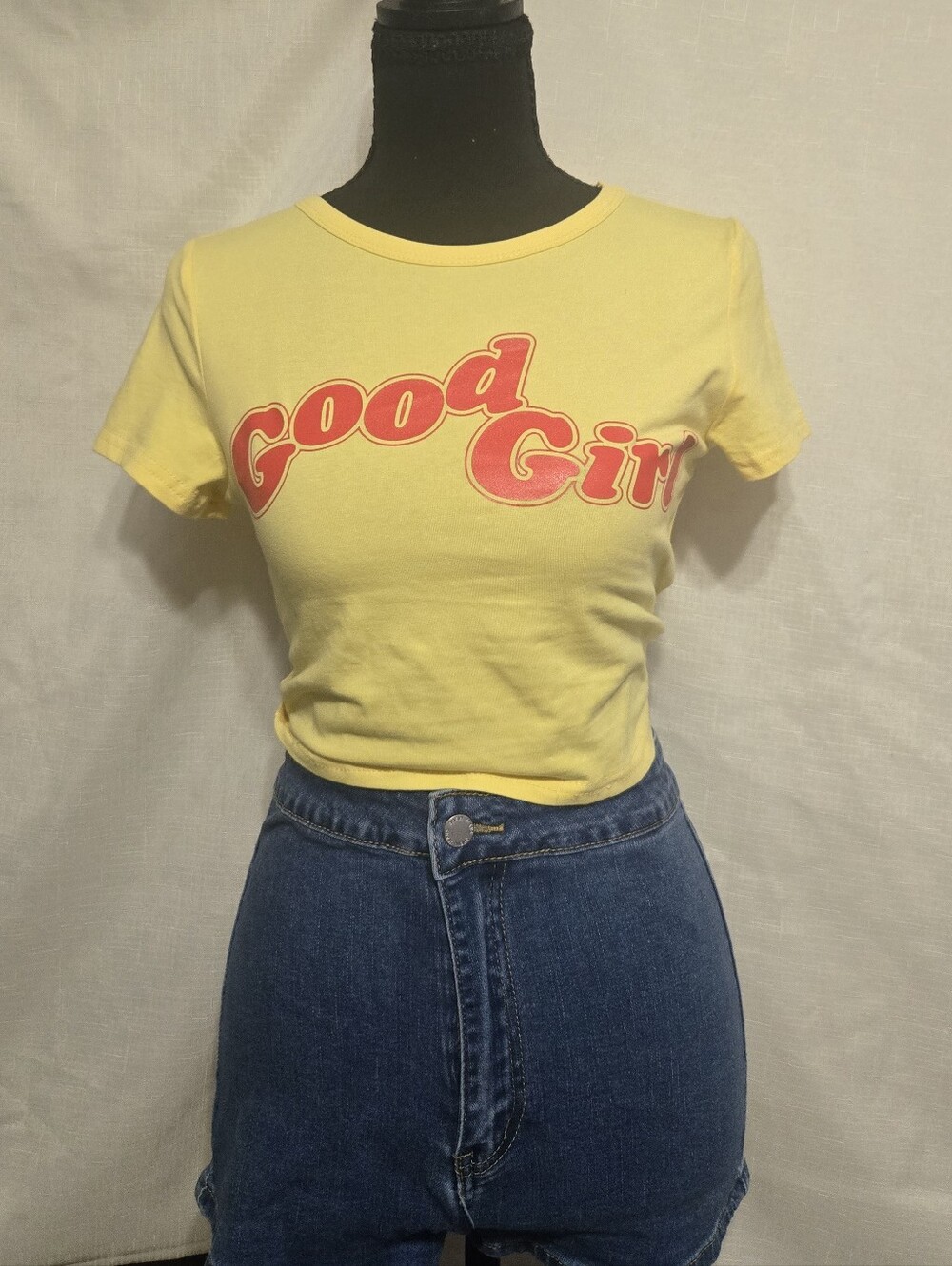 Good Girl Yellow Graphic Tee - Retro Script - Picture 5 of 5
